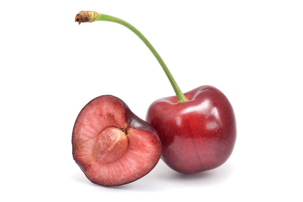 6 astuces pratiques pour dénoyauter vos cerises facilement