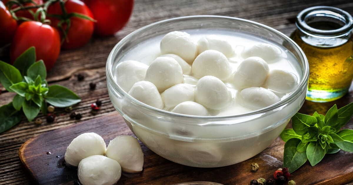 Découvrez l'eau de mozzarella : le secret pour des barbecues inoubliables