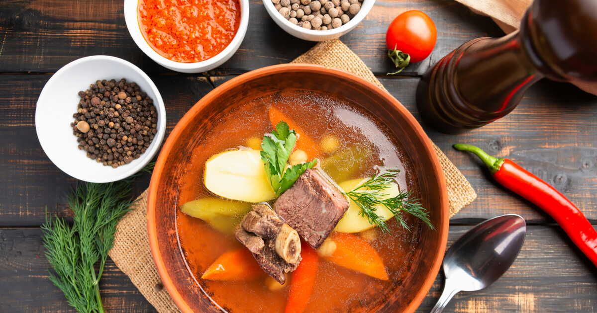 Chorba algérienne : une recette réconfortante pour le Ramadan