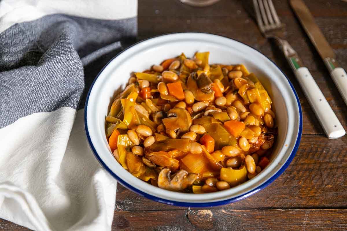 Cocotte de poireaux aux haricots blancs