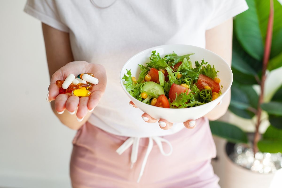 Les multi-vitamines, un mythe à démentir pour votre énergie cet hiver