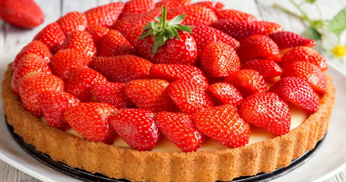 Une tarte aux fraises légère pour les chaudes journées d'été