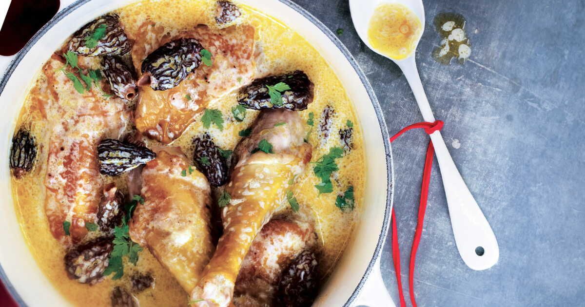 Poulet au vin jaune et morilles