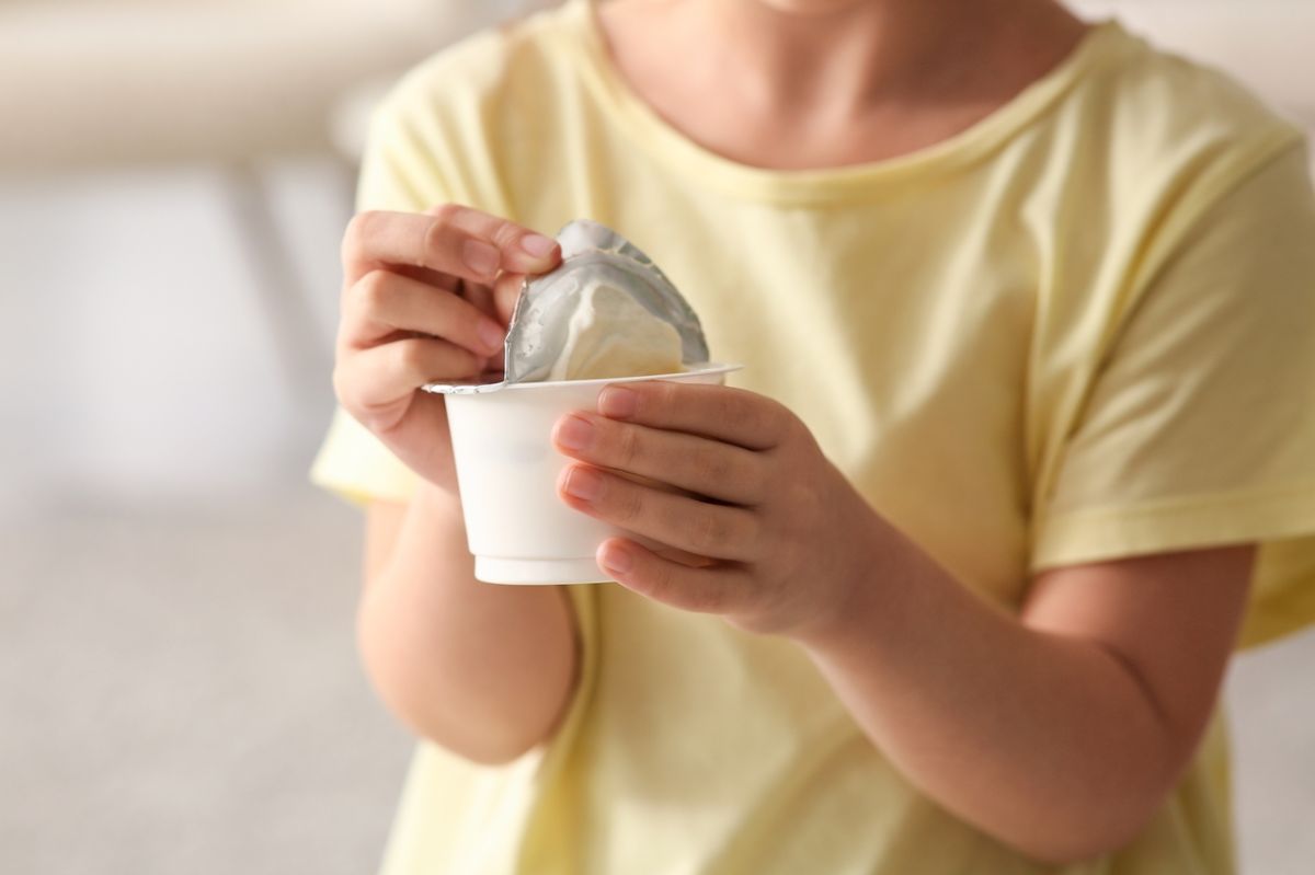 Faut-il vraiment jeter le petit lait des yaourts ?