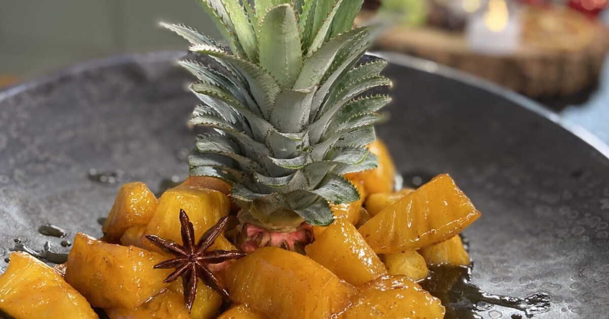 Découvrez la recette d'ananas rôti au miel et aux épices de Laurent Mariotte