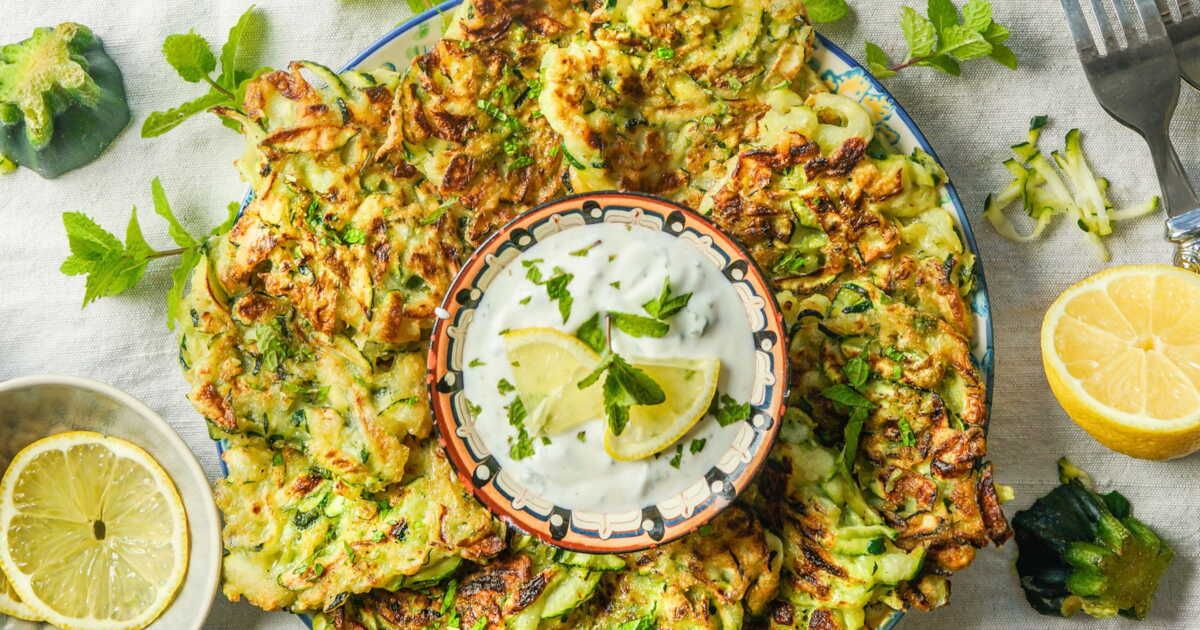 Croustillants beignets de courgettes : un voyage au cœur de la Méditerranée