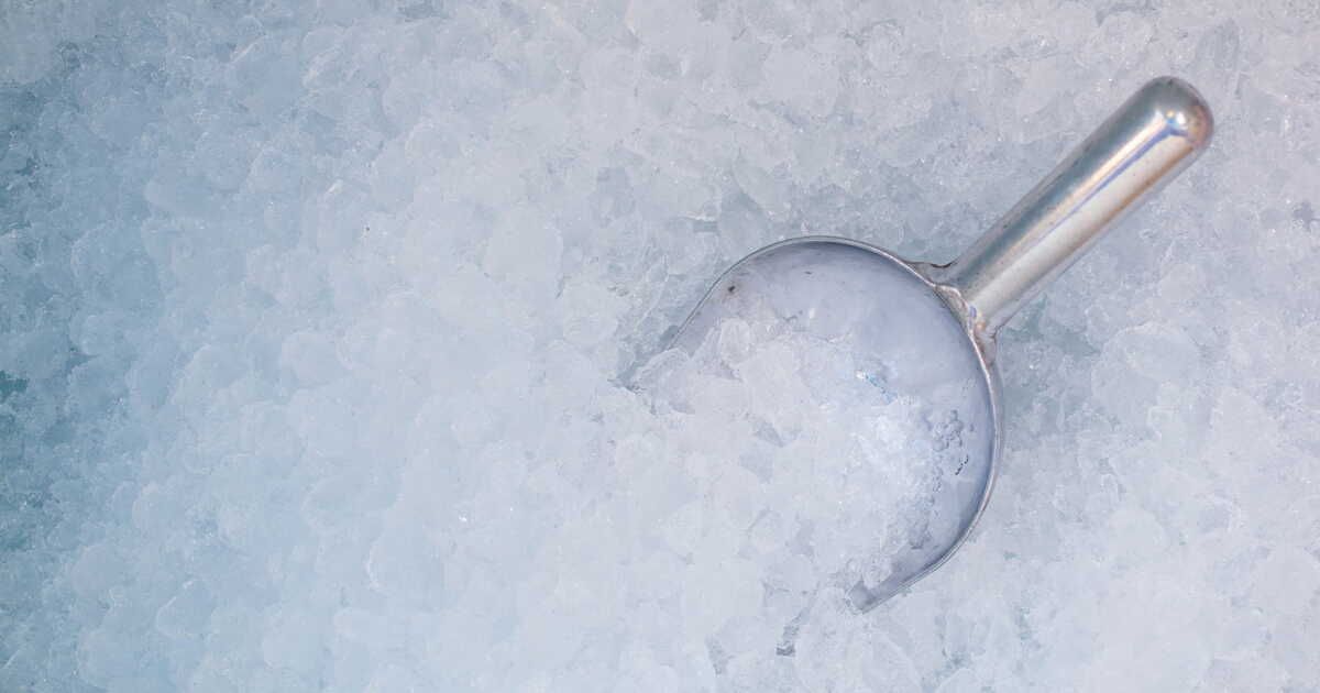 une astuce magique pour réaliser de la glace pilée en un clin d'œil