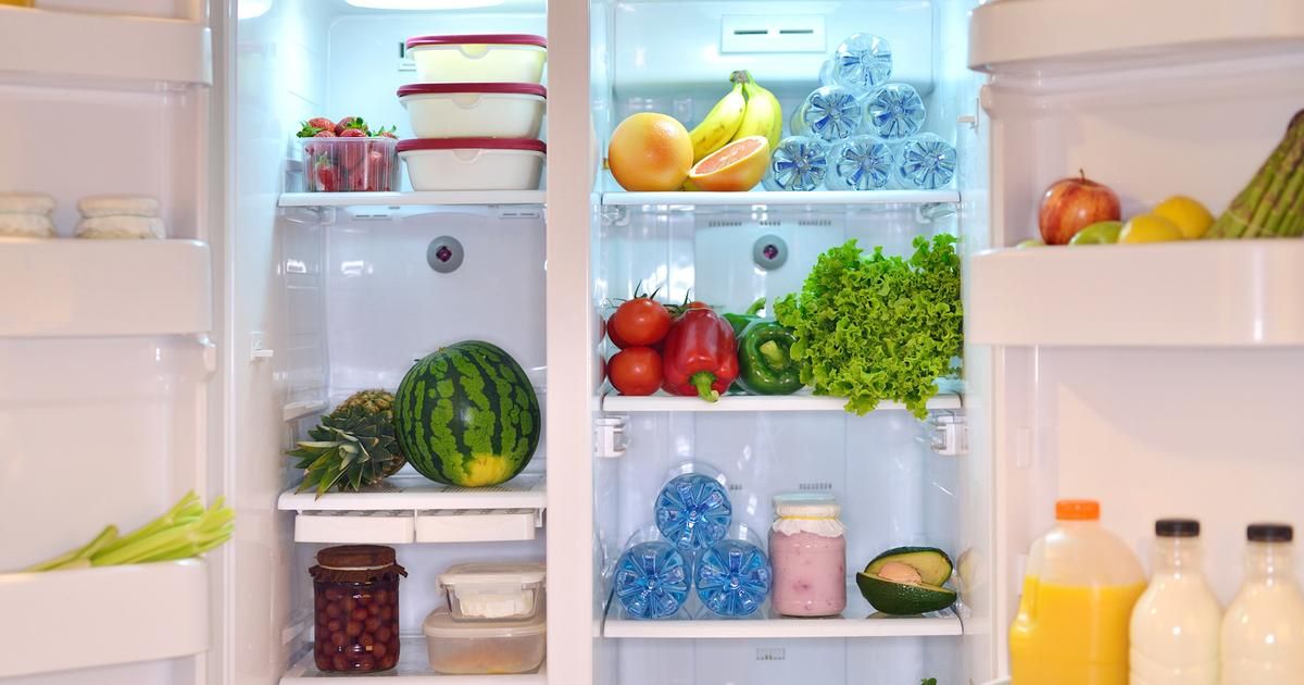 Cinq astuces incontournables pour un frigo parfaitement rangé