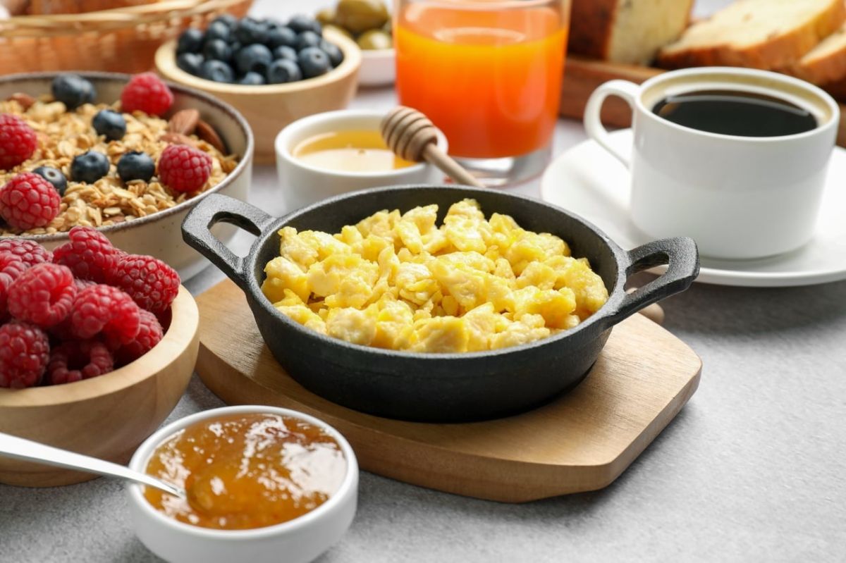 Le petit-déjeuner matinal : un allié pour la longévité des seniors