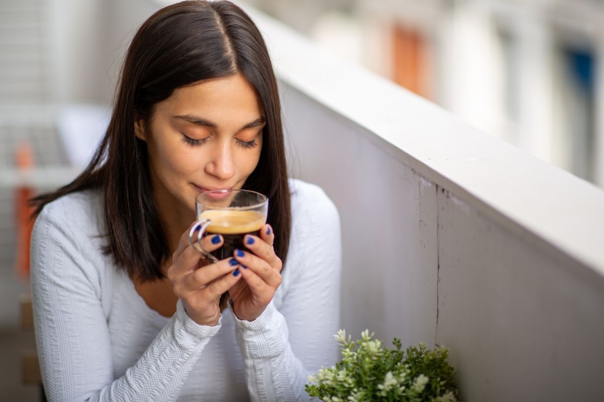 Boire du café avec reflux : les conseils d’un gastro-entérologue