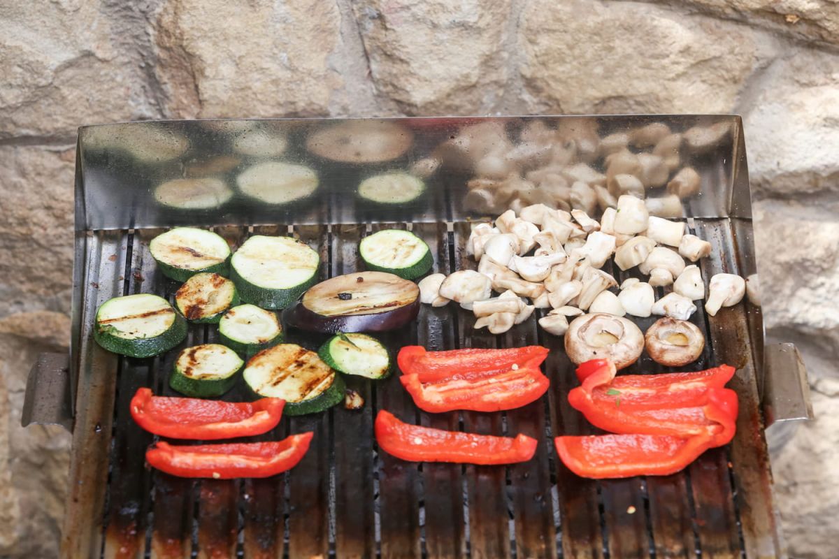 Un barbecue végétarien qui fait l'unanimité : nos meilleures astuces