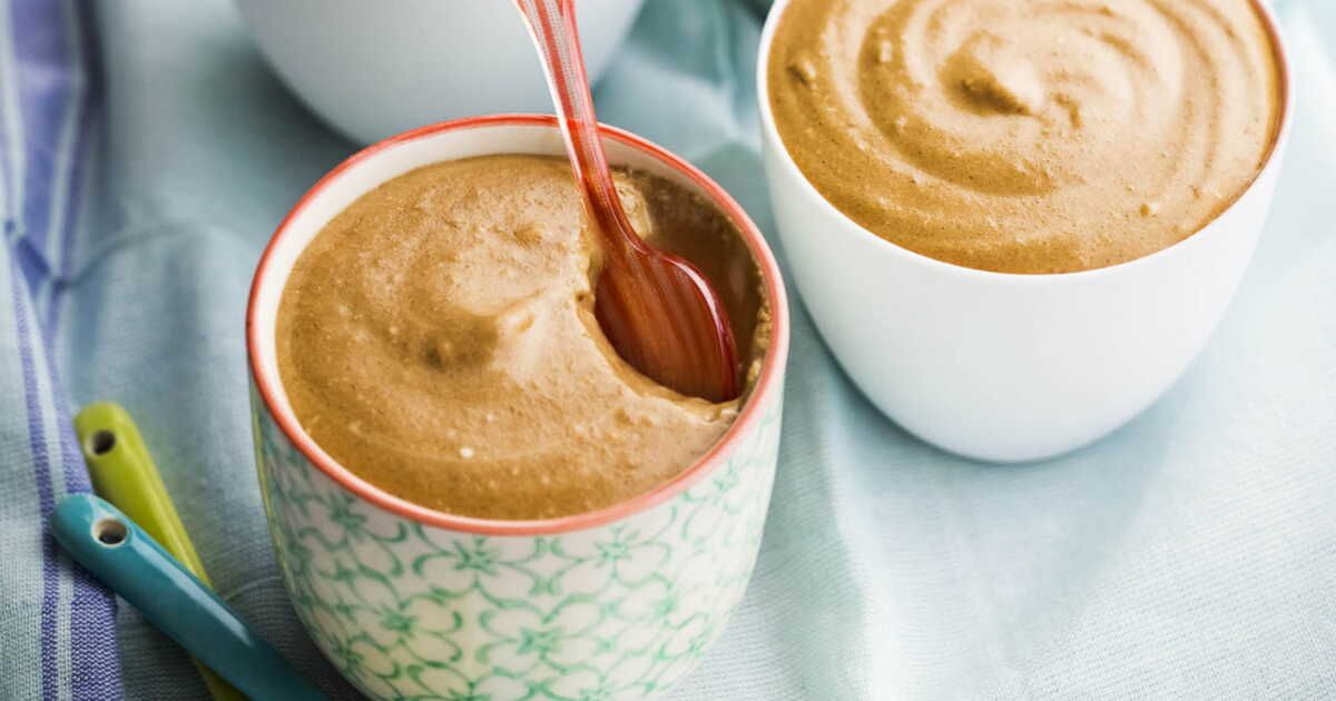 Mousses au chocolat et carambar : un délice irrésistible