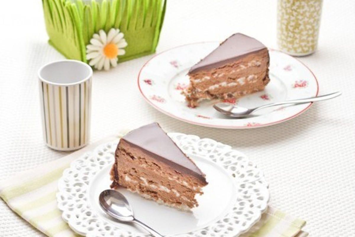 un dessert irrésistible : gâteau au chocolat meringué revisité