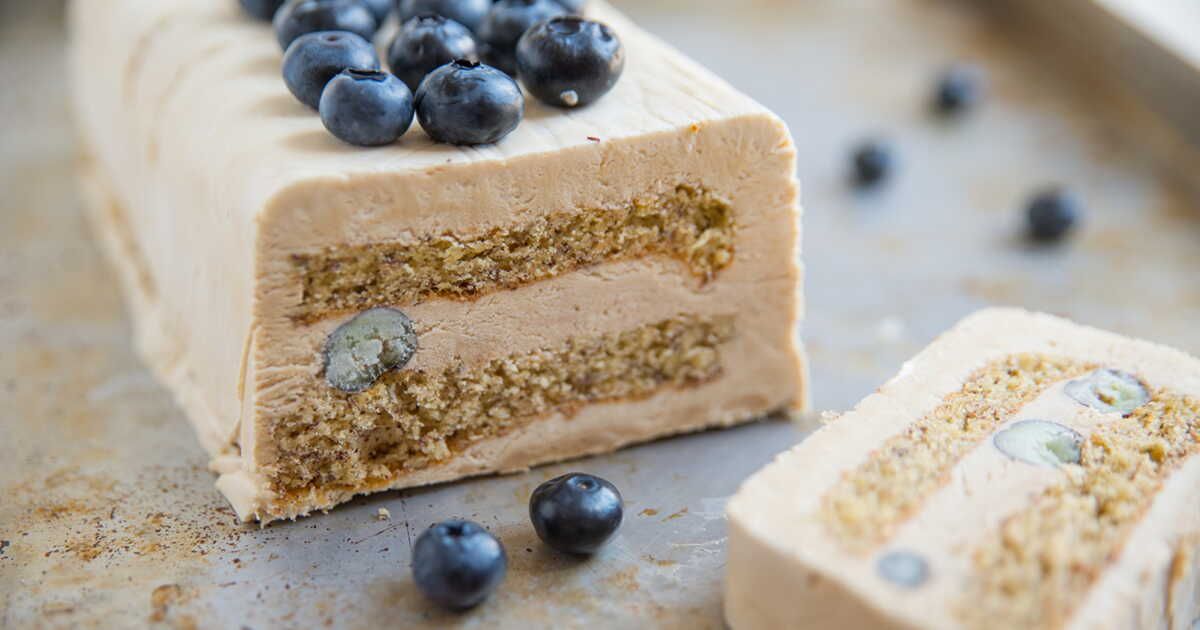 Les secrets de Christophe Michalak pour servir la bûche glacée parfaite