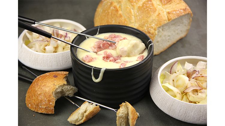 Savourez une fondue savoyarde revisitée