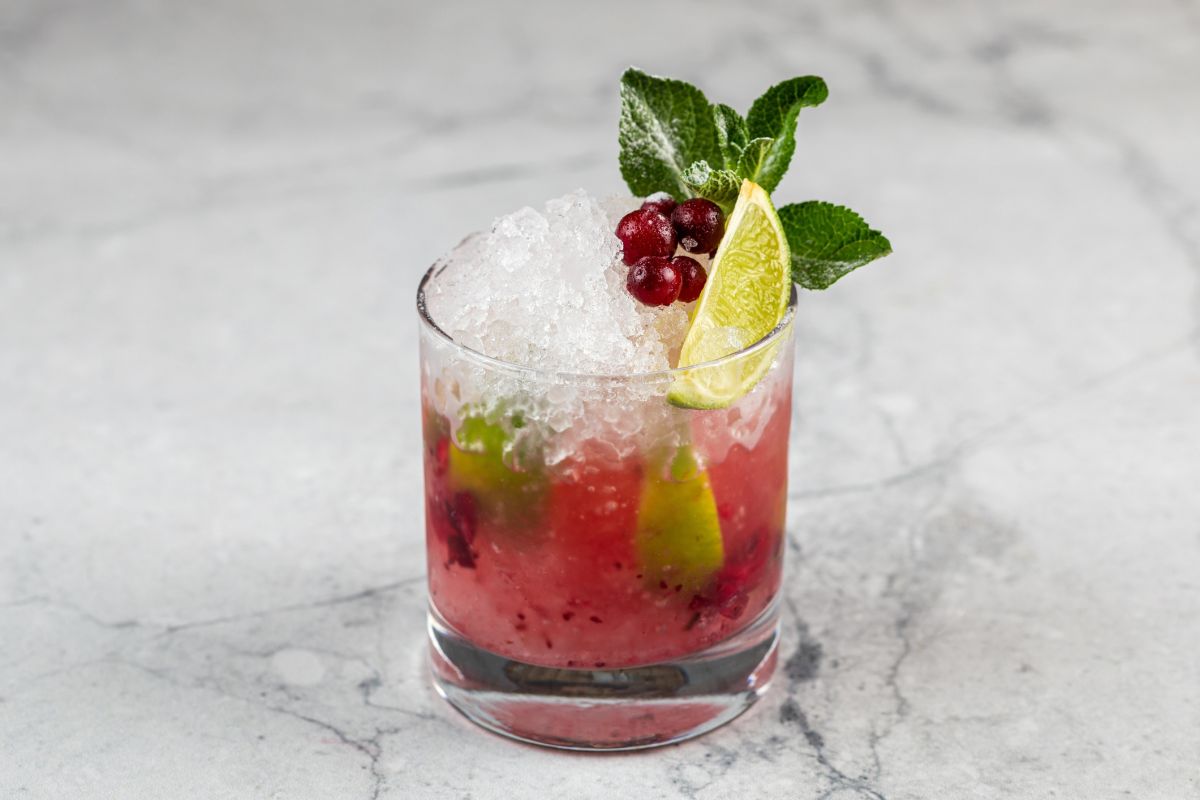 Snowberry Sparkle, le mocktail chic qui séduira vos fêtes de fin d'année