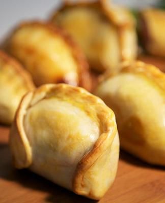 Les empanadas s'invitent à Paris : un voyage gustatif au cœur de l'Argentin