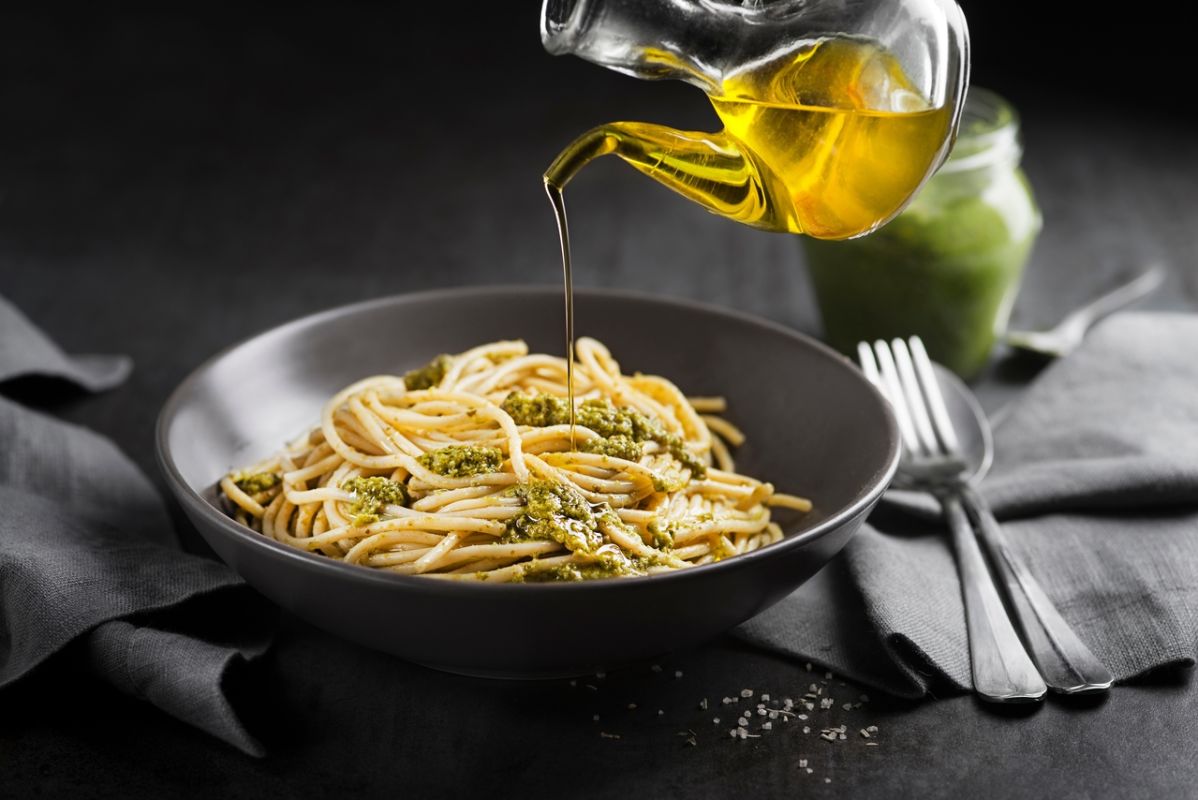À table : beurre ou huile, quel choix pour la cuisine ?